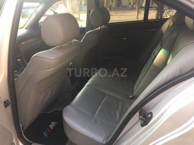 BMW 525 2001, 270,000 km - 2.5 l - Sumqayıt