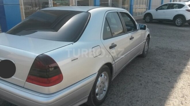 Mercedes C 180 1998, 215,000 km - 0.2 l - Göygöl