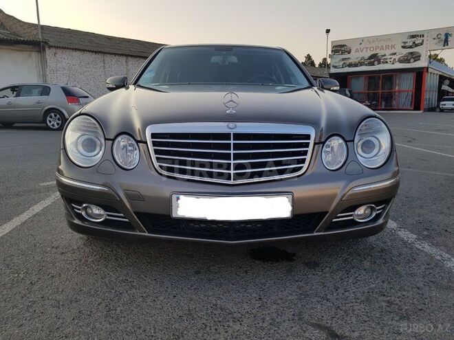 Mercedes E 230 2007, 131,000 km - 2.5 l - Bakı