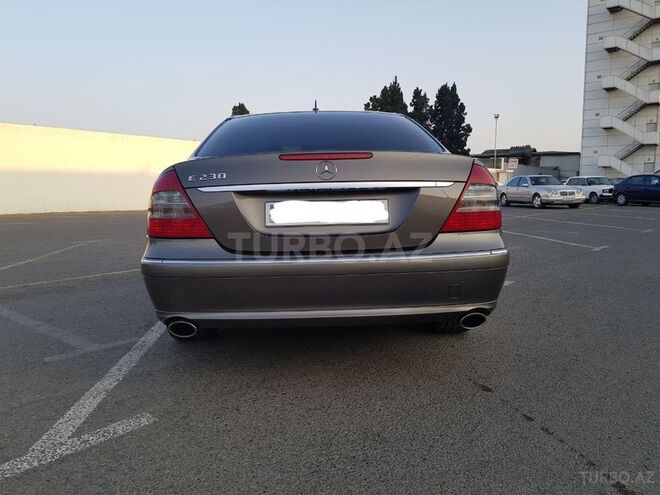 Mercedes E 230 2007, 131,000 km - 2.5 l - Bakı