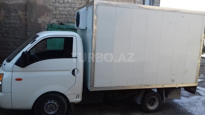 Hyundai H 100 2009, 158,000 km - 2.6 l - Bakı