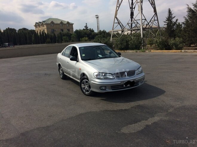 Nissan Sunny 2002, 226,000 km - 1.6 л - Bakı