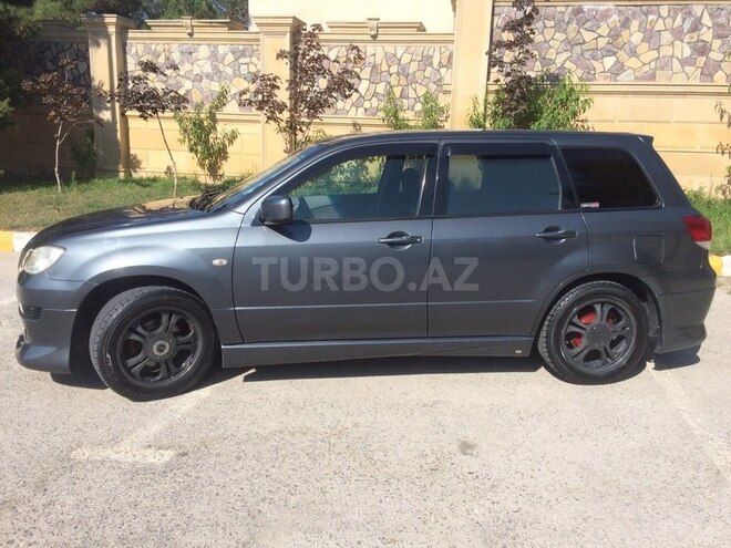 Mitsubishi Airtrek 2002, 196,000 km - 2.4 l - Bakı