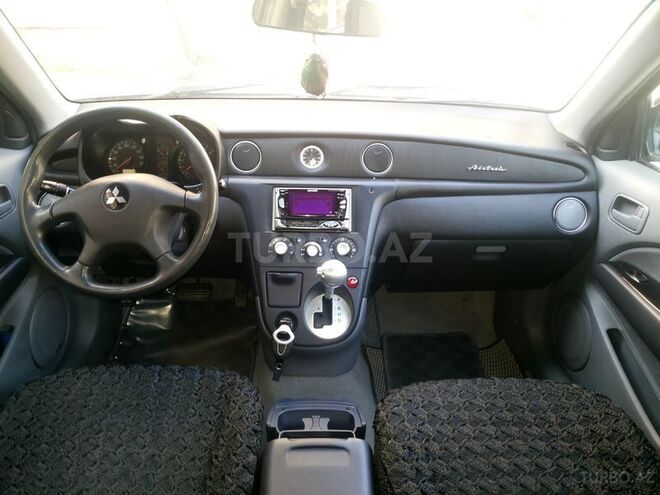 Mitsubishi Airtrek 2002, 196,000 km - 2.4 l - Bakı