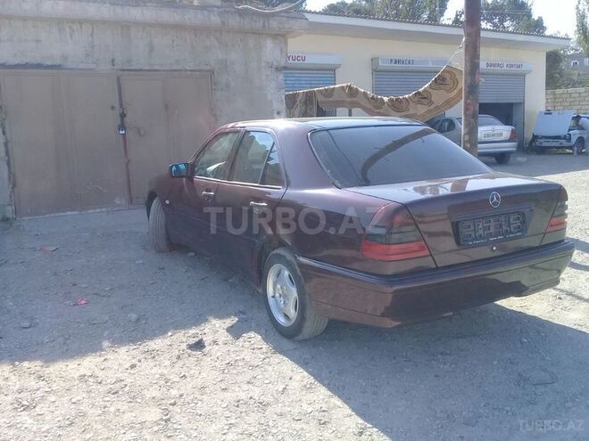 Mercedes C 180 1998, 285,000 km - 0.2 л - Sumqayıt