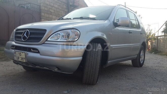 Mercedes ML 320 1999, 160,000 km - 3.2 l - Sumqayıt