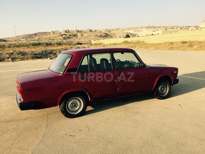 LADA (VAZ) 2107 1981, 567,850 km - 1.3 l - Qobustan