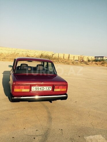 LADA (VAZ) 2107 1981, 567,850 km - 1.3 l - Qobustan