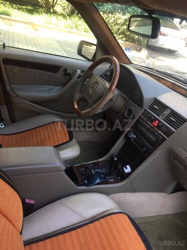 Mercedes C 280 1998, 2,303,600 km - 2.8 l - Bakı