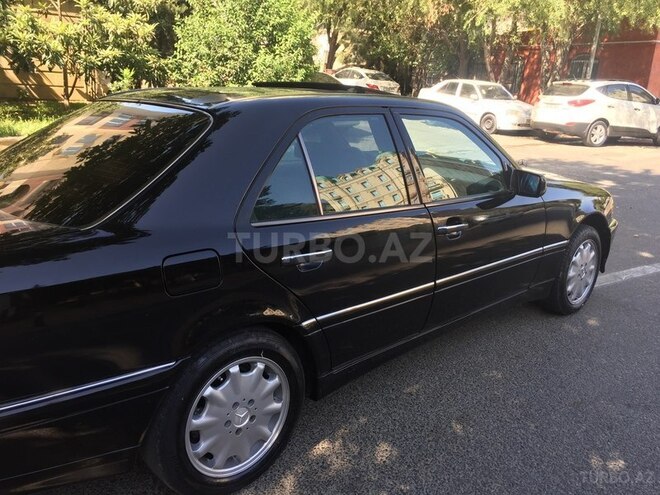 Mercedes C 280 1998, 2,303,600 km - 2.8 l - Bakı