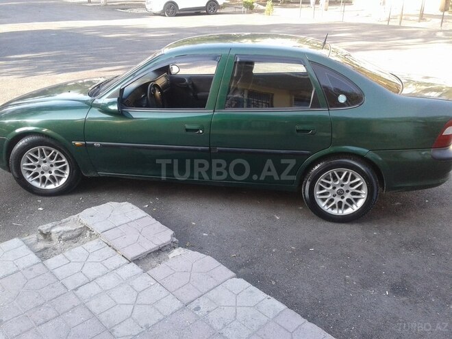 Opel Vectra 1997, 300,000 km - 2.0 л - Sumqayıt