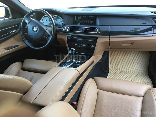 BMW 750 2011, 80,000 km - 4.4 l - Bakı
