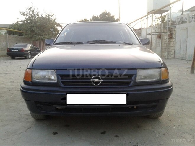 Opel Astra 1994, 60,000 km - 1.6 л - Bakı