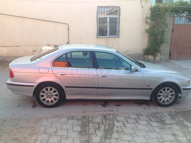 BMW 528 1997, 250,000 km - 2.8 l - Bakı