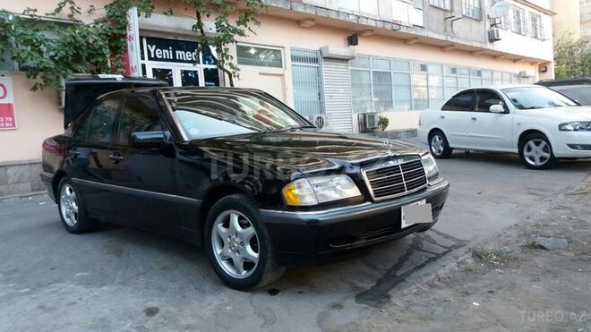 Mercedes C 230 1997, 286,000 km - 2.3 l - Xırdalan