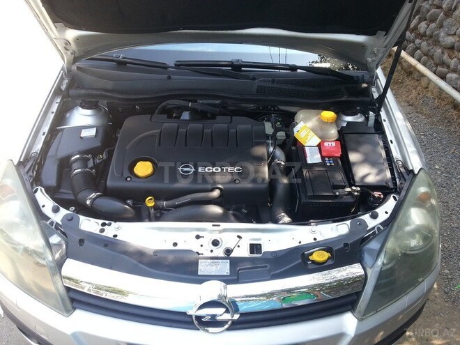 Opel Astra 2006, 127,600 km - 2.0 l - Lənkəran