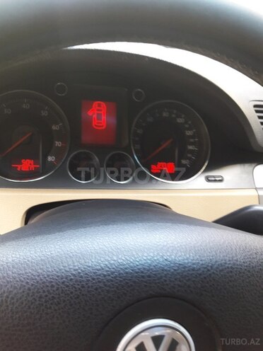 Volkswagen Passat 2006, 275,000 km - 2.0 l - Bakı