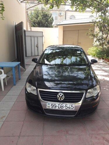 Volkswagen Passat 2006, 275,000 km - 2.0 l - Bakı