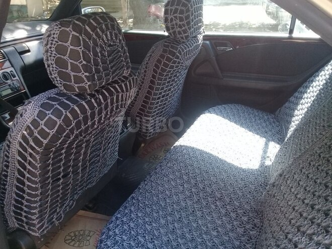 Mercedes E 240 1998, 222,314 km - 2.4 l - Bakı
