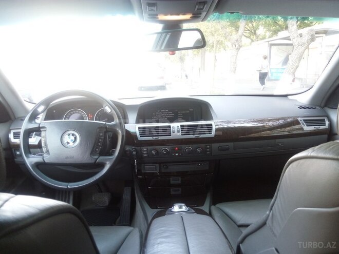 BMW 745 2001, 300,000 km - 4.4 l - Bakı