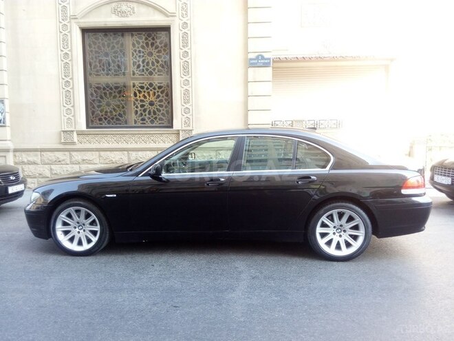 BMW 745 2001, 300,000 km - 4.4 l - Bakı