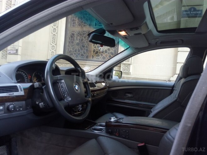 BMW 745 2001, 300,000 km - 4.4 l - Bakı
