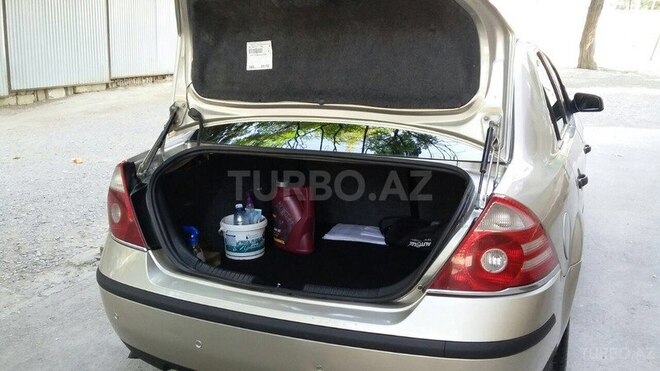 Ford Mondeo 2004, 348 km - 0.1 l - Mingəçevir