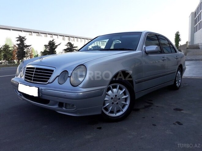 Mercedes E 220 2000, 259,000 km - 2.2 l - Bakı