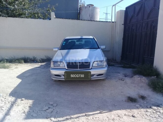 Mercedes C 200 1999, 225,000 km - 2.0 л - Bakı