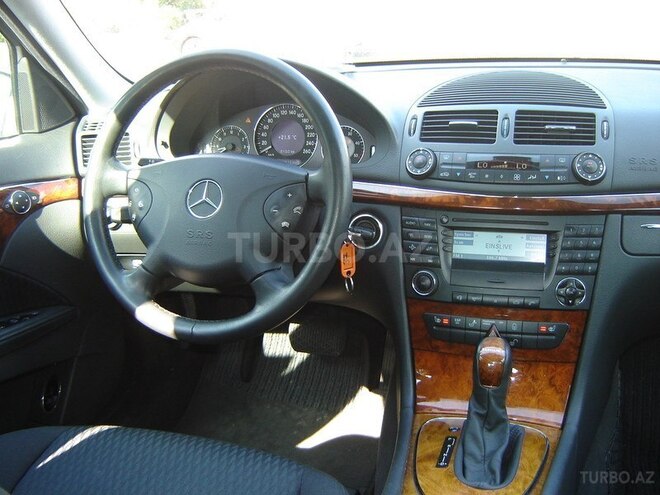 Mercedes E 200 2005, 420,000 km - 1.8 л - Ağstafa