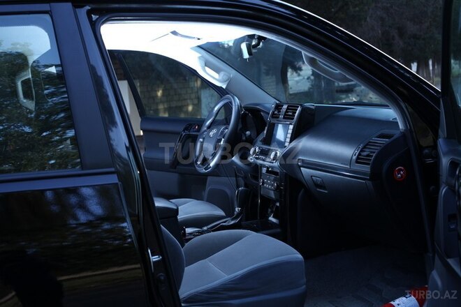 Toyota Prado 2012, 132,000 km - 2.7 l - Gəncə