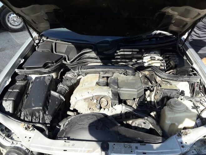 Mercedes E 230 1996, 367,409 km - 2.3 l - Sumqayıt