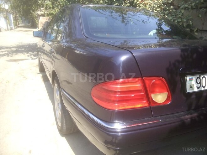 Mercedes E 240 1998, 280,000 km - 2.4 l - Bakı