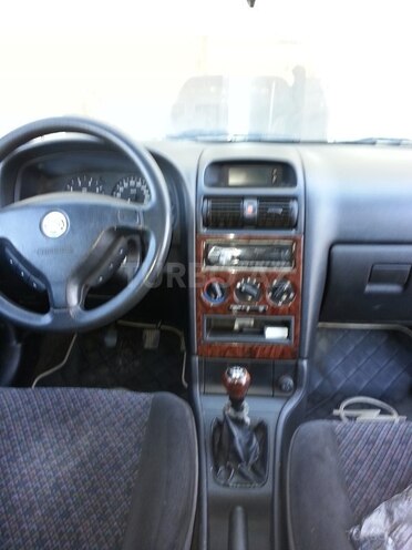 Opel Astra 1999, 2,860 km - 0.1 l - Siyəzən