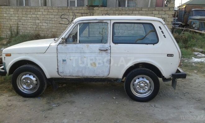 LADA (VAZ) Niva 1989, 90 km - 1.6 l - Bakı