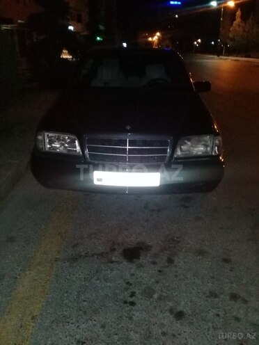 Mercedes C 220 1994, 324,224 km - 2.2 l - Xırdalan