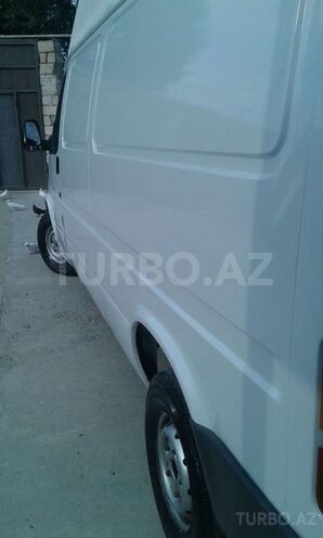 Ford Transit 2000, 576,000 km - 2.5 l - Şirvan
