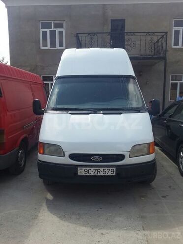 Ford Transit 2000, 576,000 km - 2.5 l - Şirvan