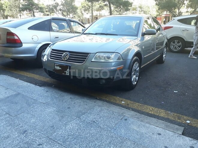 Volkswagen Passat 2002, 290,000 km - 1.8 l - Bakı