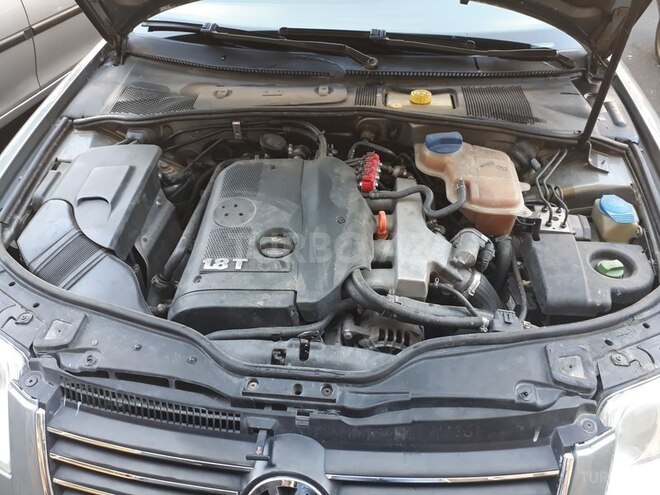 Volkswagen Passat 2002, 290,000 km - 1.8 l - Bakı