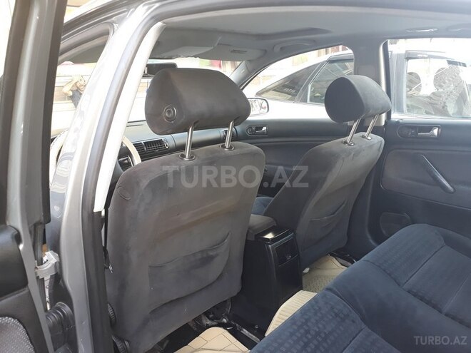 Volkswagen Passat 2002, 290,000 km - 1.8 l - Bakı