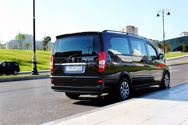 Mercedes Viano 2010, 175,500 km - 2.2 l - Bakı