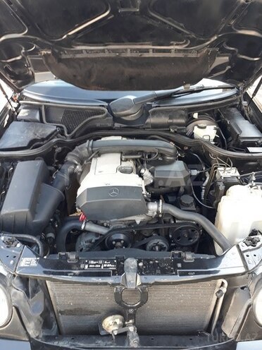 Mercedes E 230 1997, 350,000 km - 2.3 l - Bakı