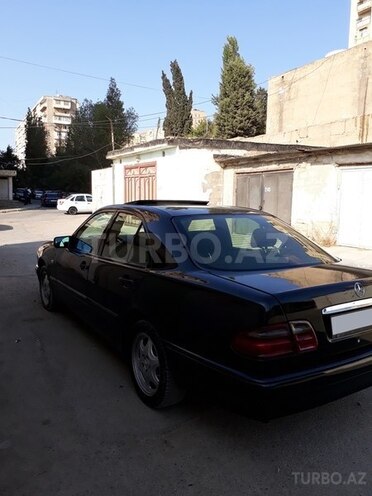 Mercedes E 230 1997, 350,000 km - 2.3 l - Bakı