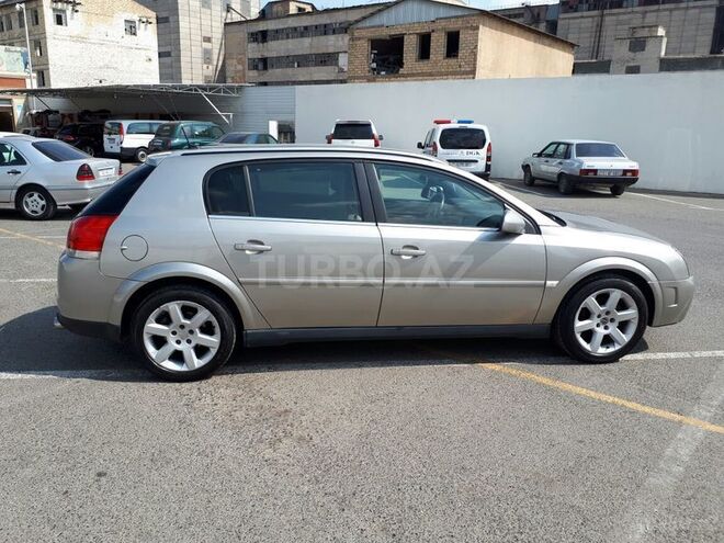 Opel Signum 2005, 156,000 km - 2.2 l - Göygöl