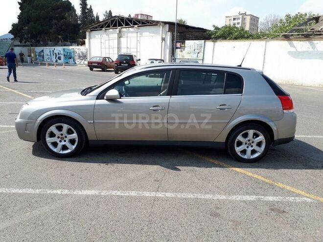 Opel Signum 2005, 156,000 km - 2.2 l - Göygöl