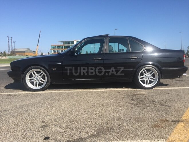 BMW 528 1995, 222,000 km - 2.8 l - Bakı
