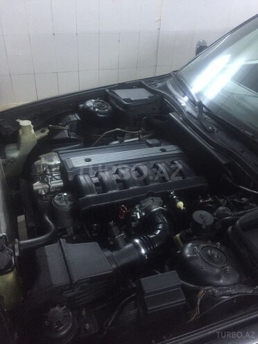 BMW 528 1995, 222,000 km - 2.8 l - Bakı