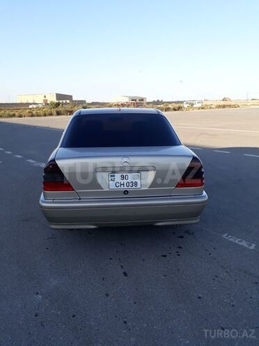 Mercedes C 230 1999, 236,867 km - 2.3 l - Bakı