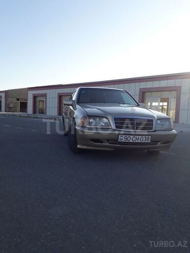 Mercedes C 230 1999, 236,867 km - 2.3 l - Bakı